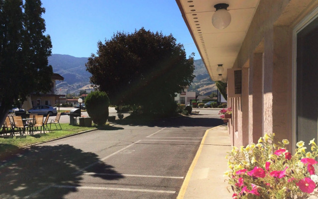 Swiss Sunset Inn