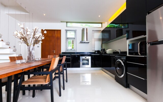 Chocolate Villa by Jetta
