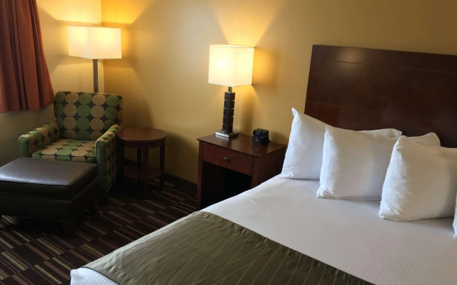 Best Western Falcon Plaza - Bowling Green