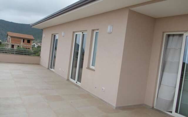 Villa Lauro Luxury B&B