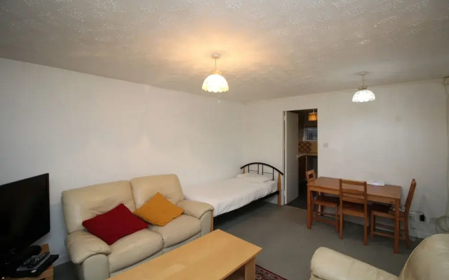 NEW 2BD Flat With Garden Views - West End Glasgow