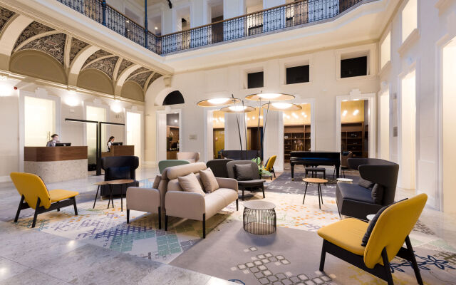 Hotel Moments Budapest