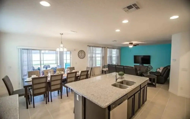 Suffolk Place Holiday Home 4111