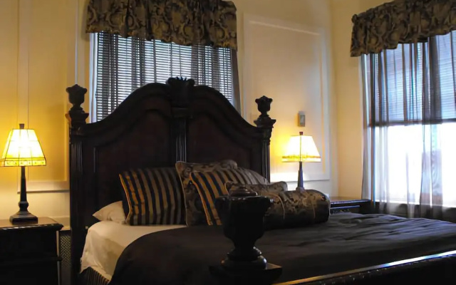The George Washington Hotel