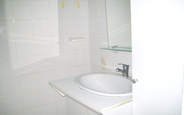 House With 3 Bedrooms in Reffuveille, With Furnished Garden and Wifi