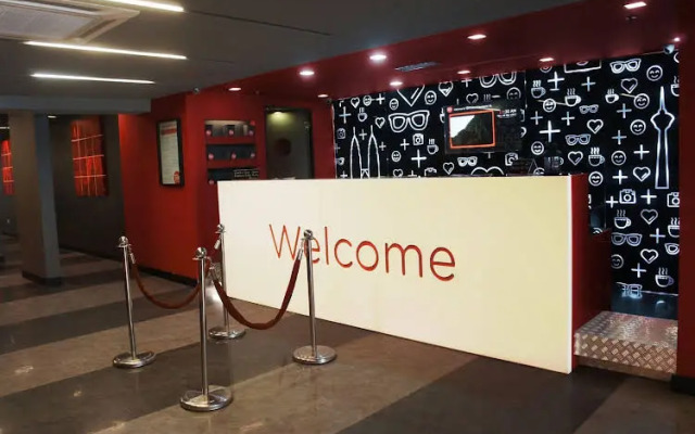 Grand Centrepoint Hotel