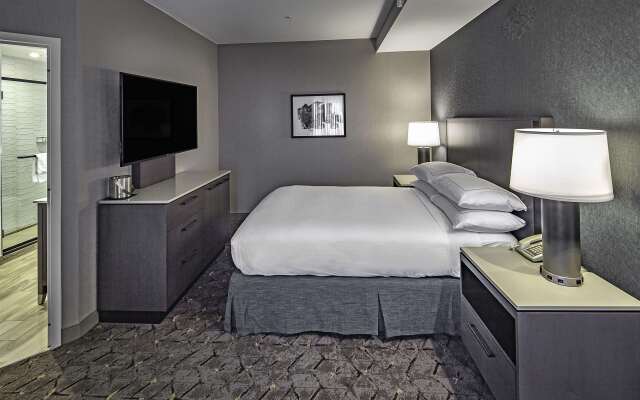 DoubleTree by Hilton Hotel Modesto