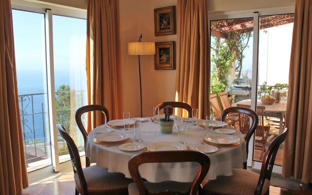Casa Bela Vista by Our Madeira