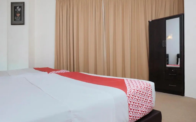 Oyo 90180 Gemilang Hotel Kerteh