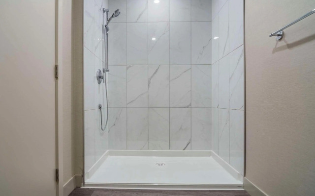 The Hue Hotel, Ascend Hotel Collection