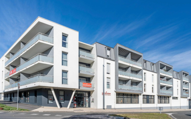 Quality Suites Rochefort