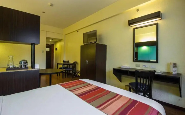 Microtel By Wyndham Batangas
