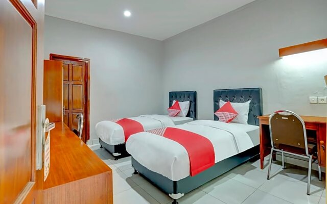 OYO 90089 Hotel Satria Syariah