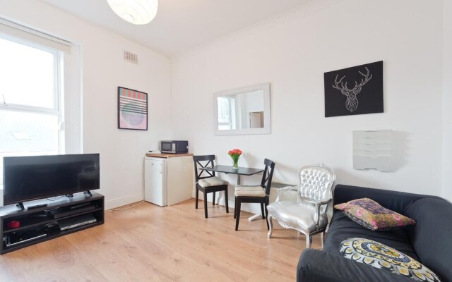 Lovely Self contained 1-Bed Apartment in Rathmines