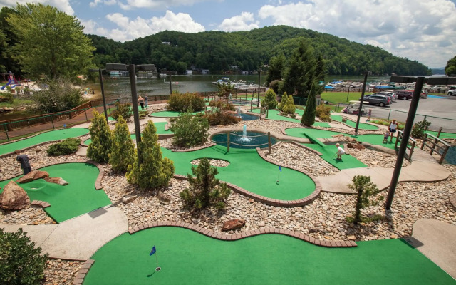 Club Wyndham Resort at Fairfield Mountains