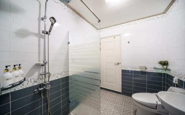 Pocheon Sanbong Poolvilla