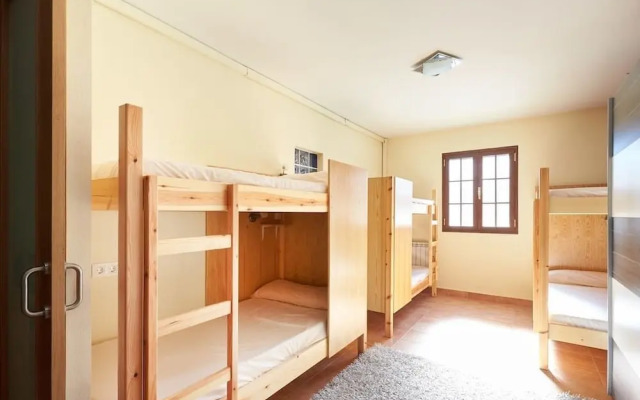 Alojamientos Acá y Allá - Hostel