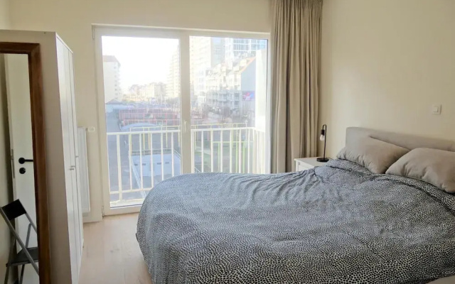 Apartment in Nieuwpoort With the Beach