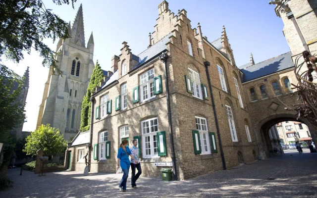 Apartment in Nieuwpoort With Terrace