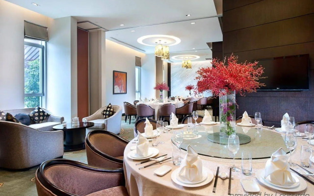 Crowne Plaza Shanghai Xiayang Lake by IHG