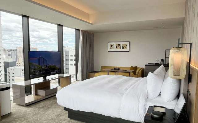 Tiad, Autograph Collection