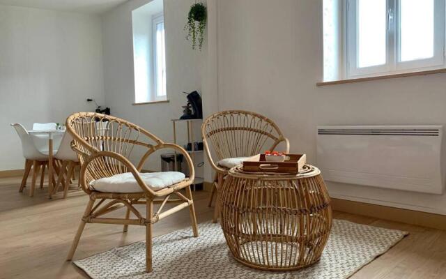 Nid Douillet a 5 Minutes Des Plages