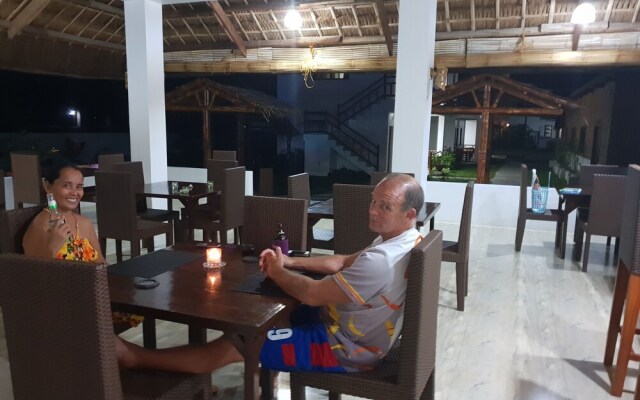 Villa Maria Luisa Beach Resort