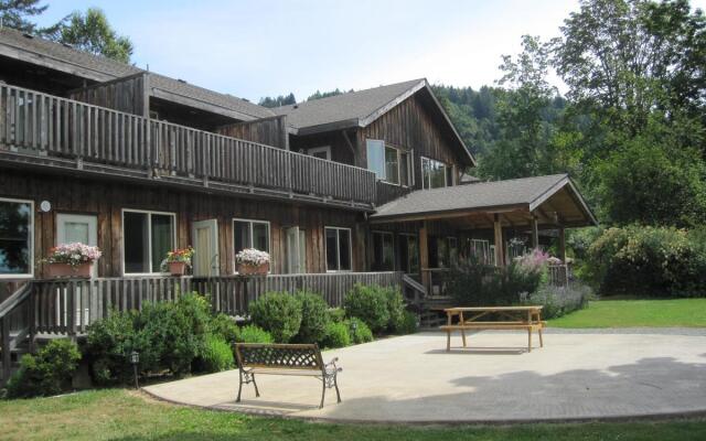 Kiwi Cove Lodge