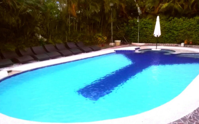 Casa Quinta Privada el Peñon Girardot