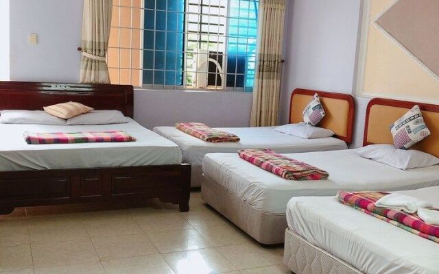 Phuong Uyen Motel