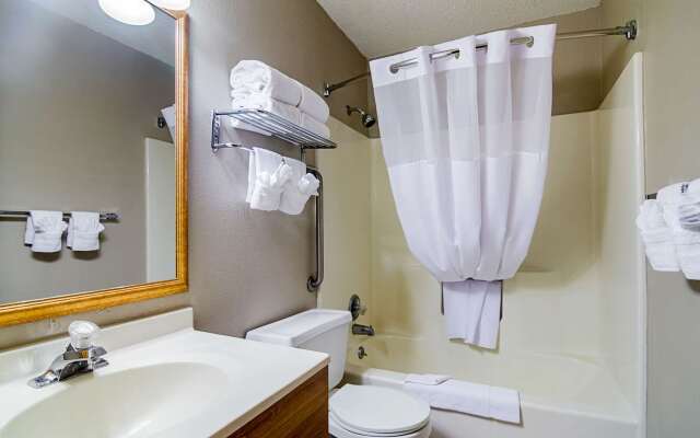 Quality Inn Sidney I-80