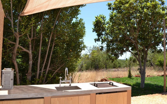 Quinta do Calderao by Portucasa