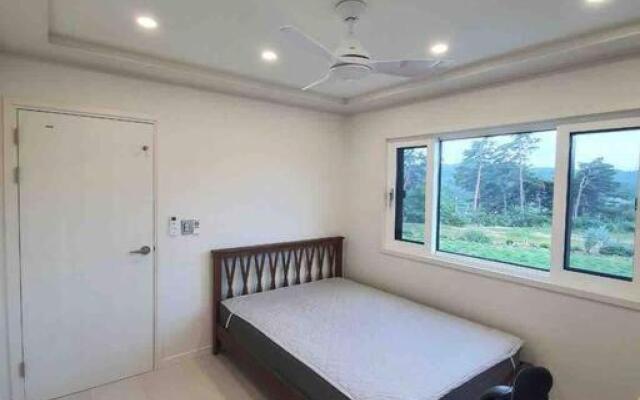 Stay Hill Pension