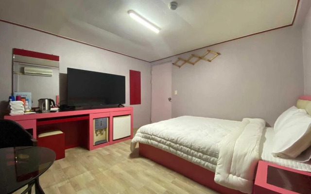 Jeonju Jinbukdong Gyeongdong