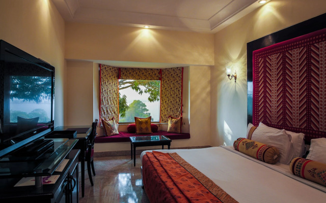 The Lalit Laxmi Vilas Palace