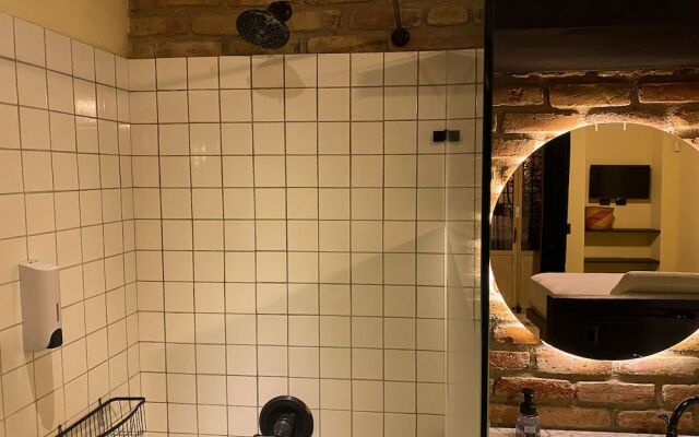 Casa Charlotte Alma Hotels