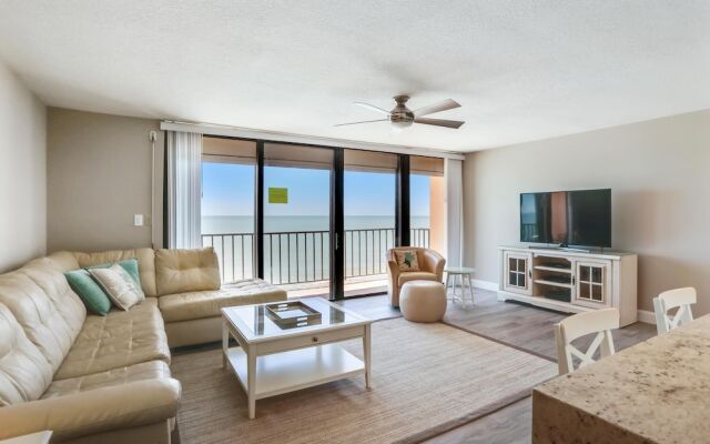 Trillium 4C Beach Front With Private Balcony/updated/pool!