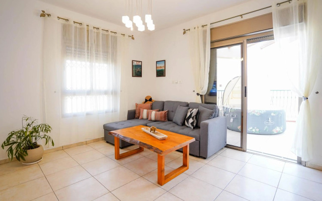 two bed room apartment 5 min walk to the beach