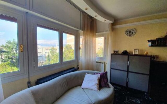 Flat 2 Bedrooms - Genoa