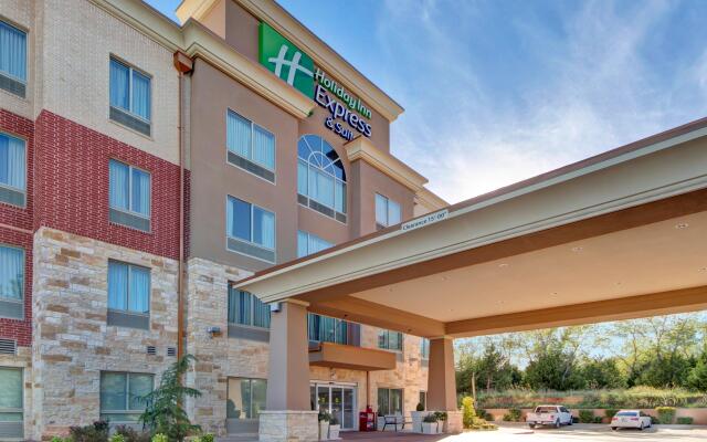 Holiday Inn Express & Suites Oklahoma City North, an IHG Hotel