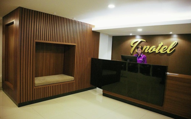 Tonotel Hotel – Lobby – Semarang