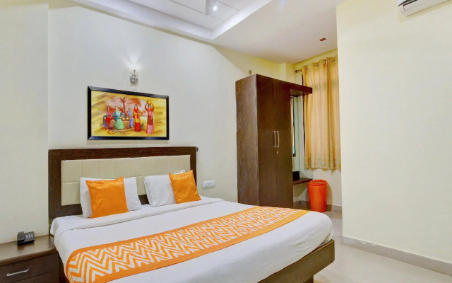 Oyo 3787 9 Star Hotel