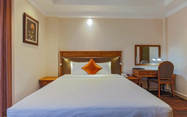 Hoang Lan Hotel – Guest Rooms – Ho Chi Minh City