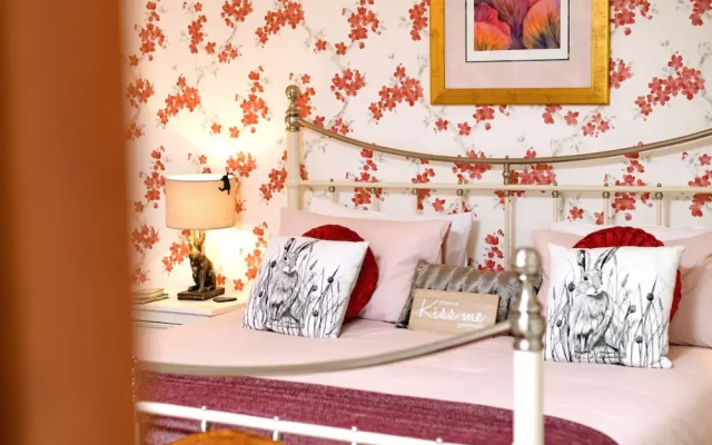 Sweetheart Cottage