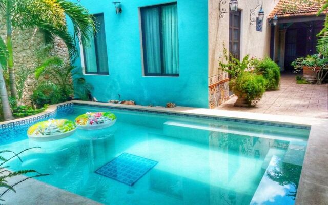 Casa Dos Lirios Boutique B&B