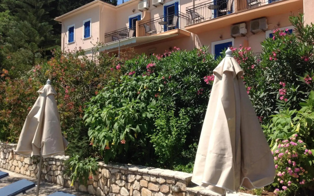 Hotel Nostos