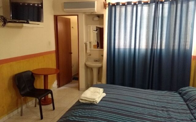 Hotel Posada Mision del Mar