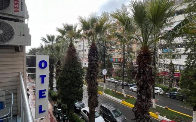 Otel Unlu