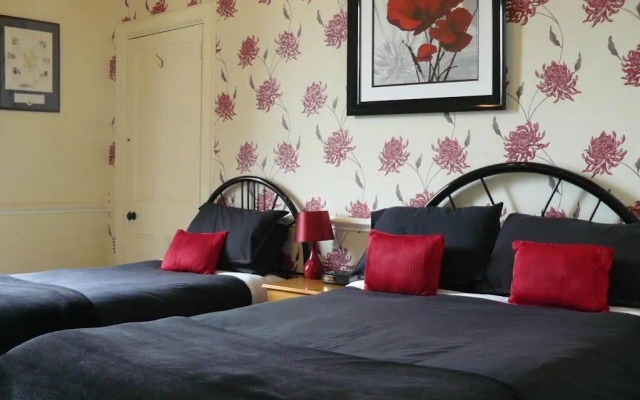 Rockville Hotel