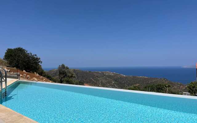 Plethora Luxury Suites